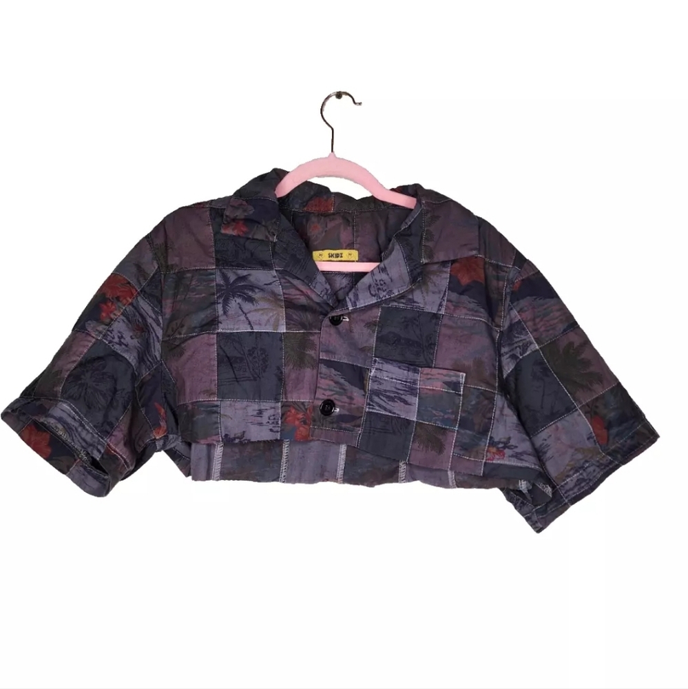 Skidz Cropped Button Front Shirt in Patchwork Print Size M